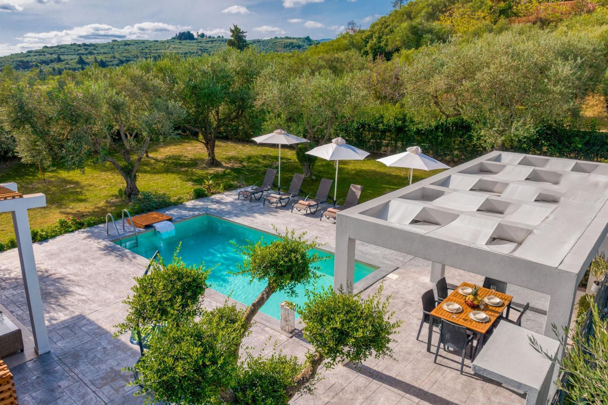 Valeria Private Villa Planos  Luaran gambar
