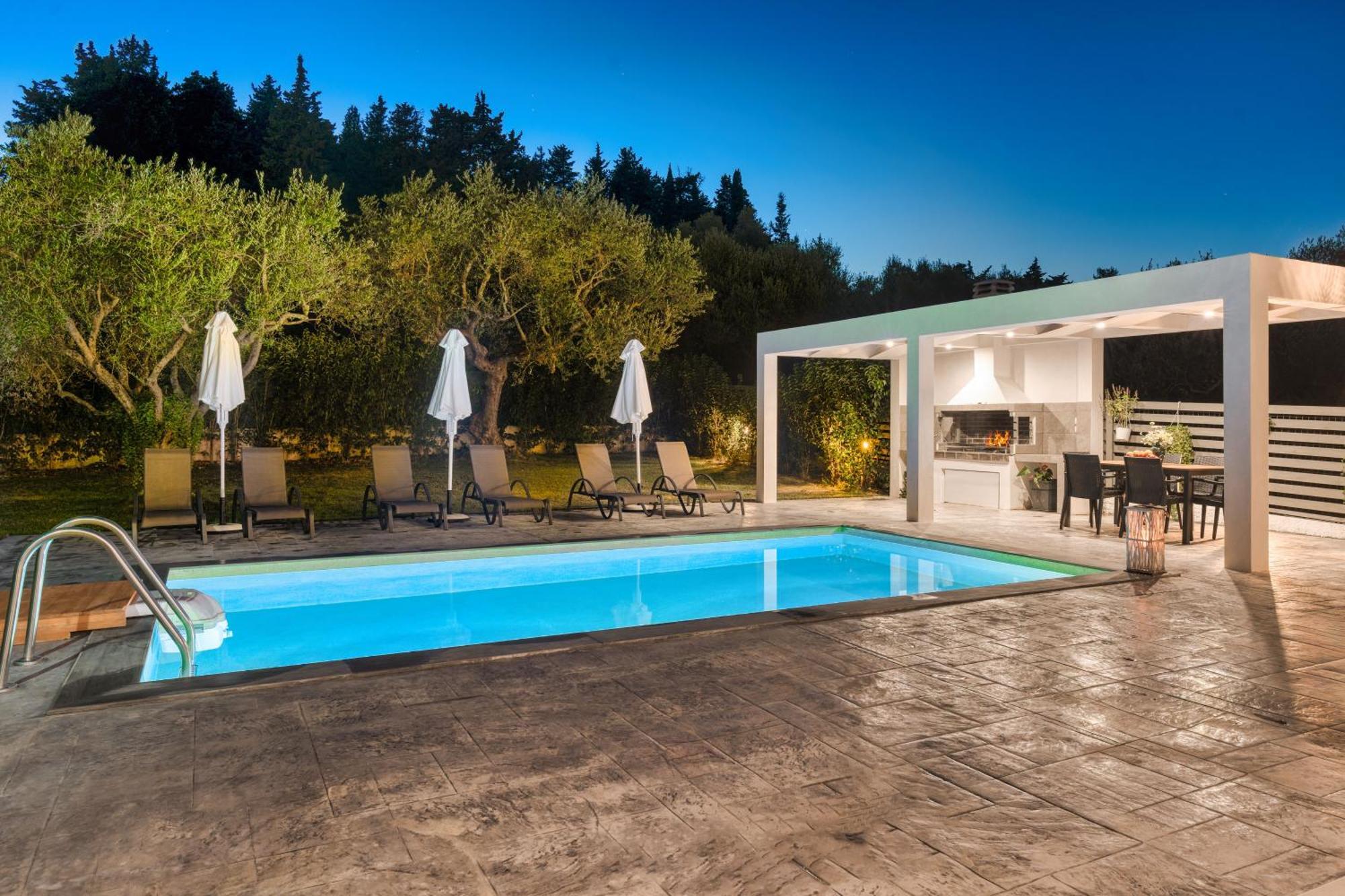 Valeria Private Villa Planos  Luaran gambar