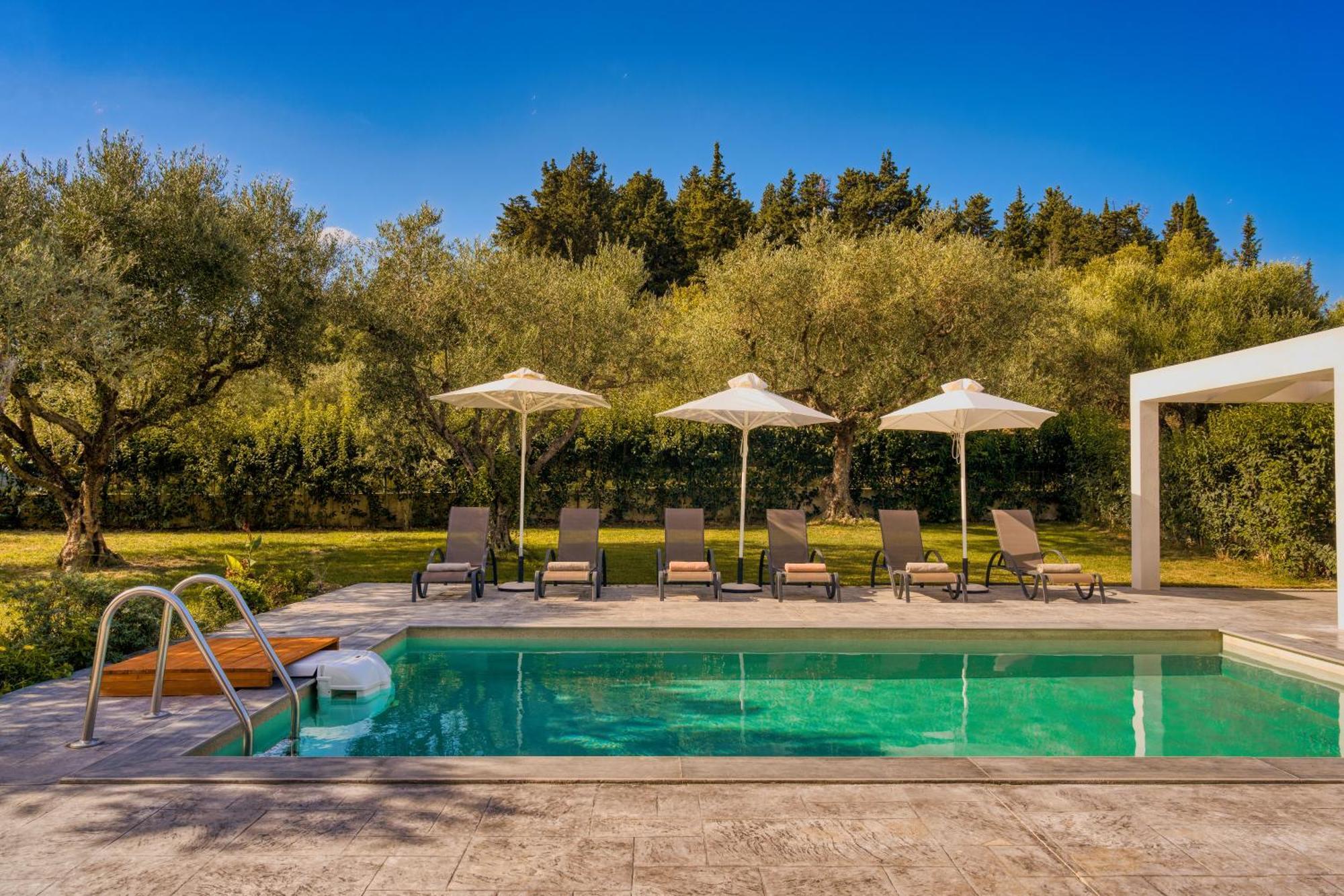 Valeria Private Villa Planos  Luaran gambar