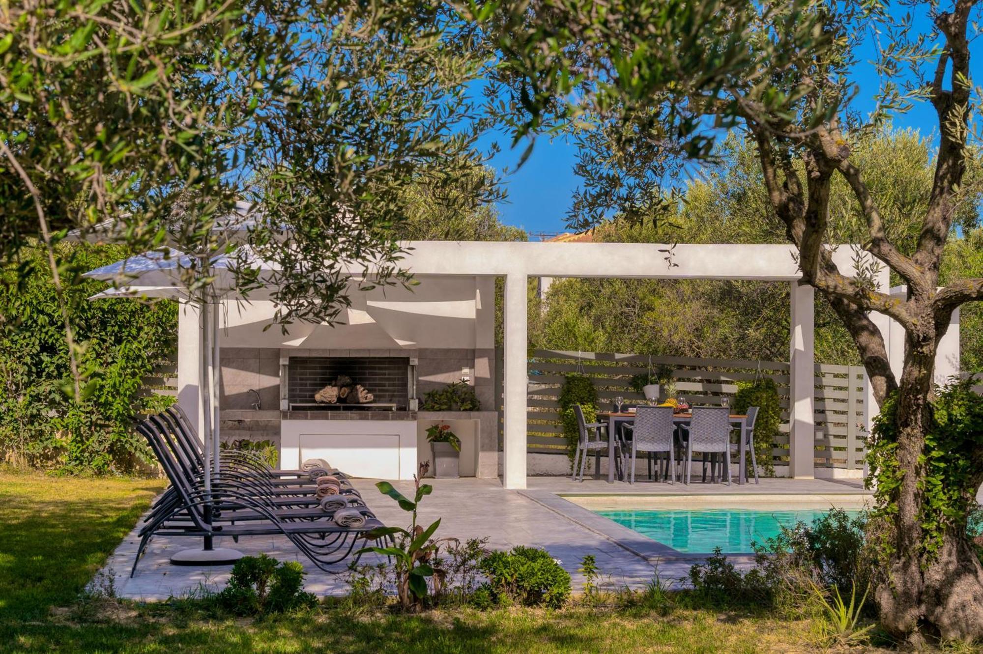 Valeria Private Villa Planos  Luaran gambar