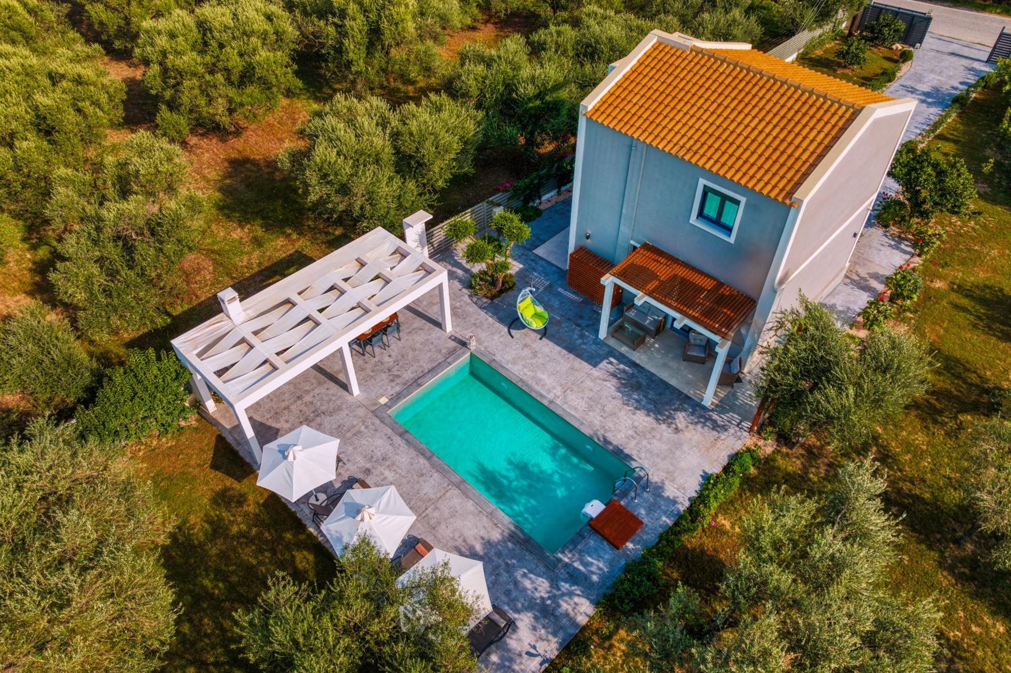 Valeria Private Villa Planos  Luaran gambar