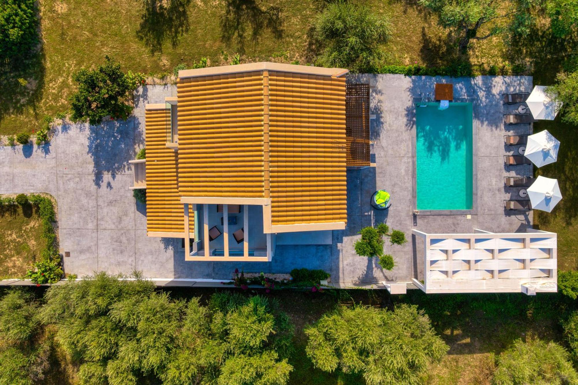 Valeria Private Villa Planos  Luaran gambar