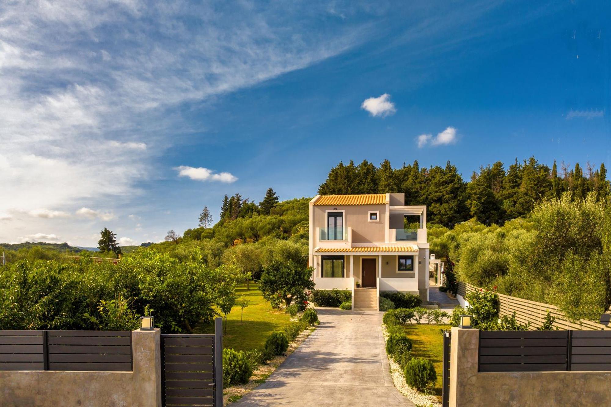 Valeria Private Villa Planos  Luaran gambar