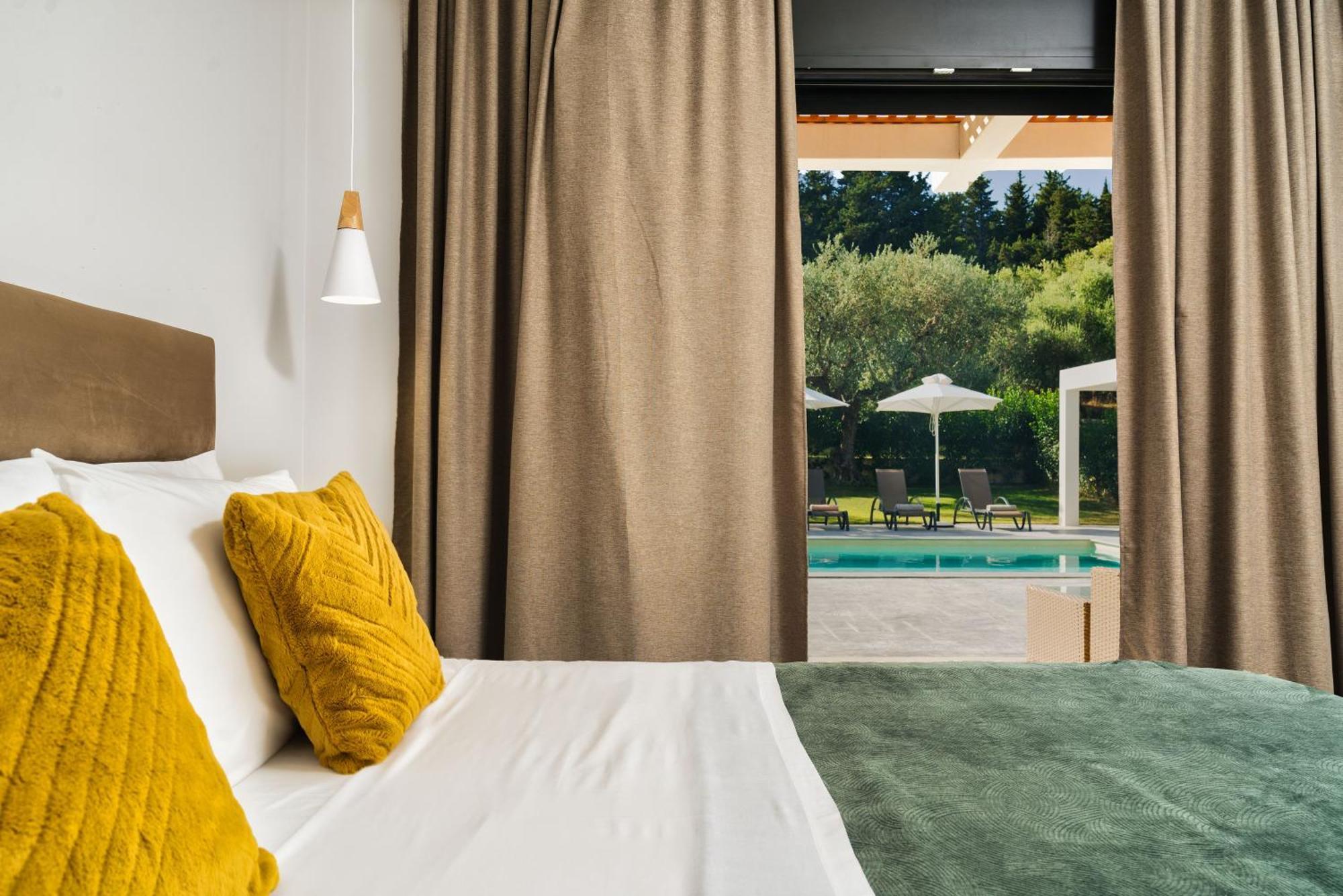 Valeria Private Villa Planos  Luaran gambar