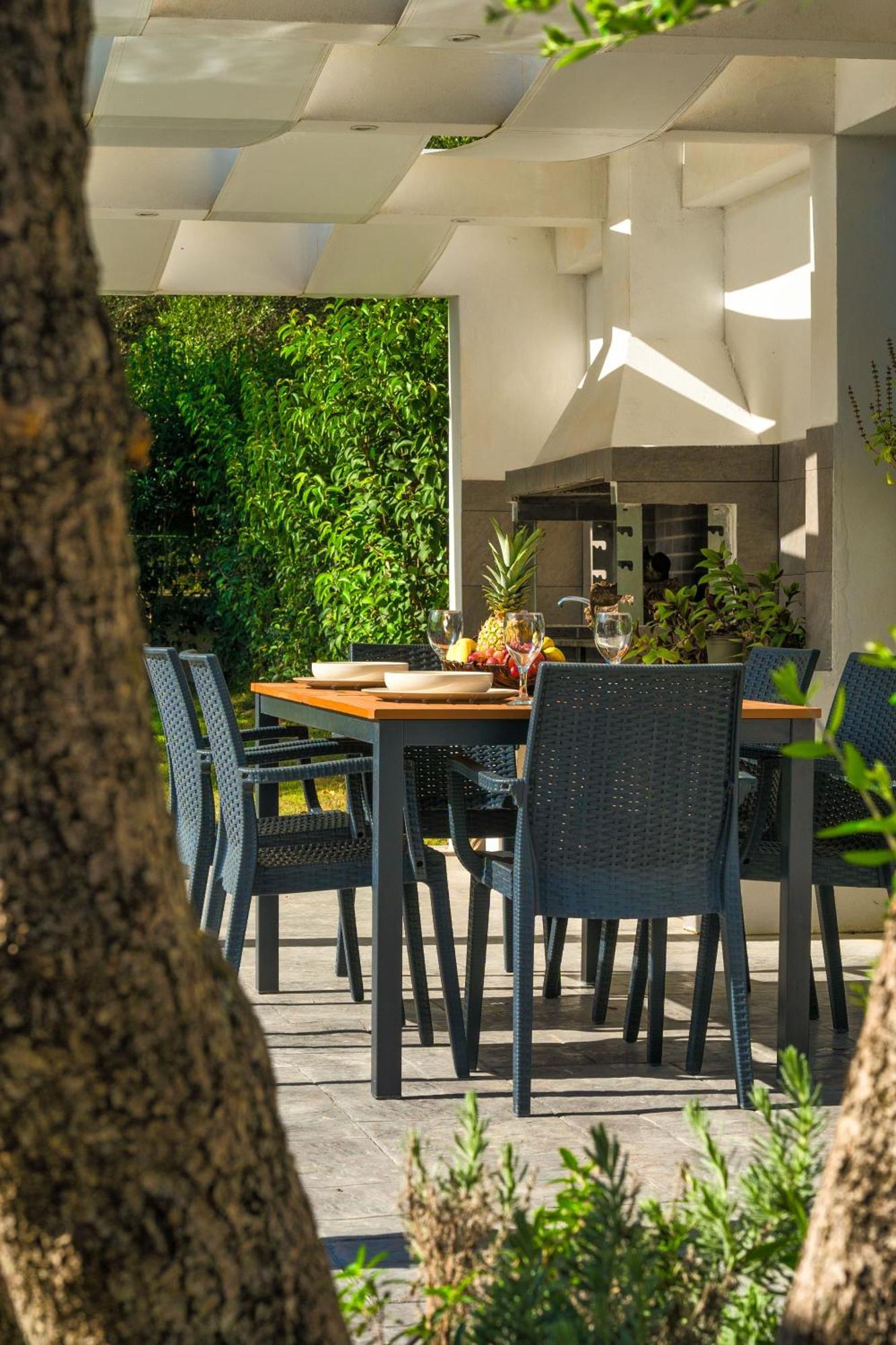 Valeria Private Villa Planos  Luaran gambar