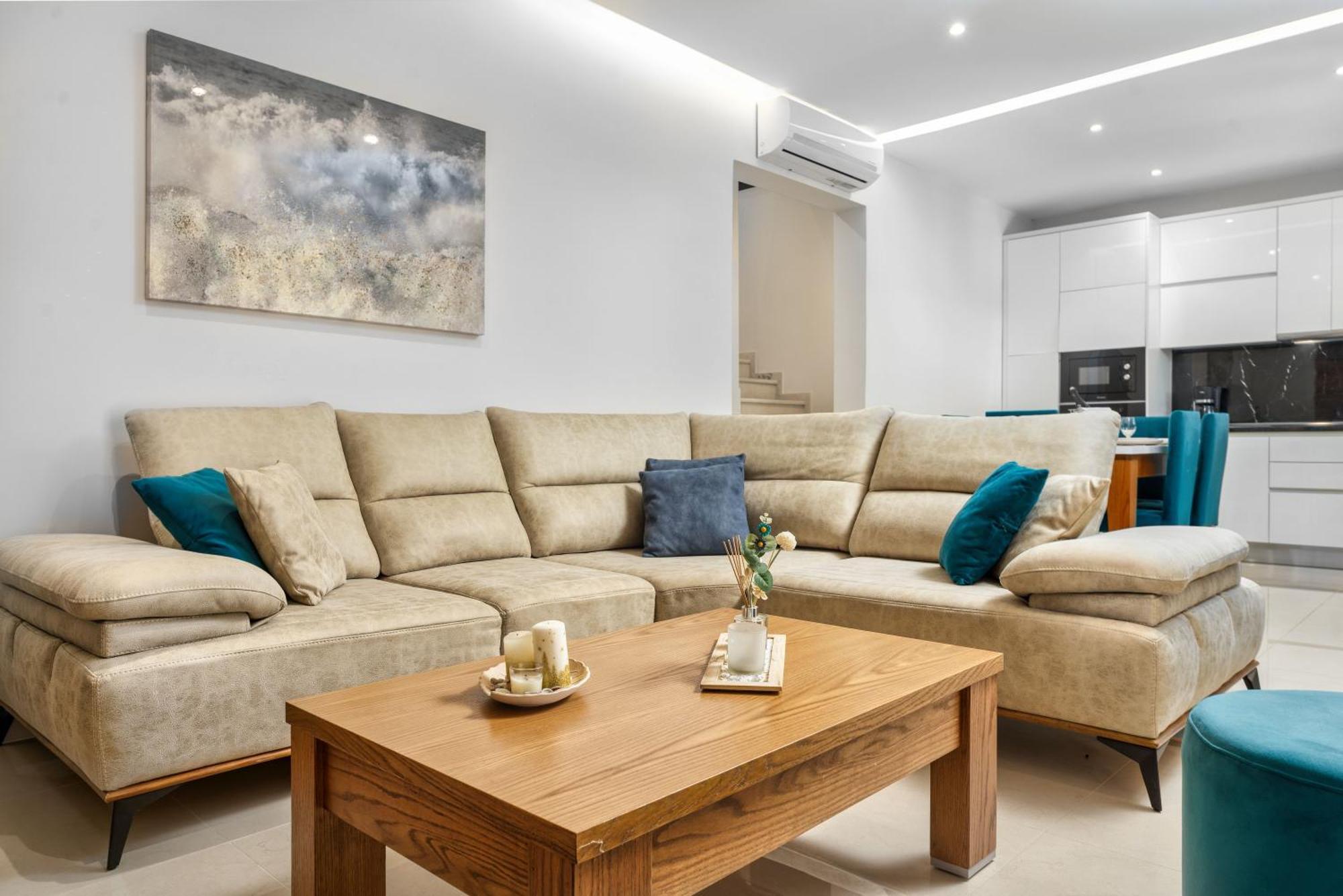Valeria Private Villa Planos  Luaran gambar